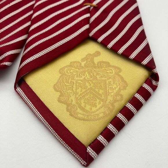 Donald J.Trump Signature Collection Silk Red/White Striped Luxury NeckTie - Picture 4 of 6